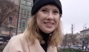 Студентка из Будапешта повелась на незнакомого папика