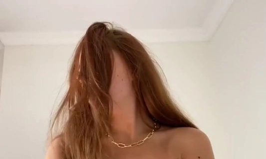 Босс, это я... - ты пришла сделать мне приятно? - Даа..