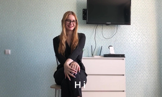 Милашка пришла на пробы и показала как нужно сосать член